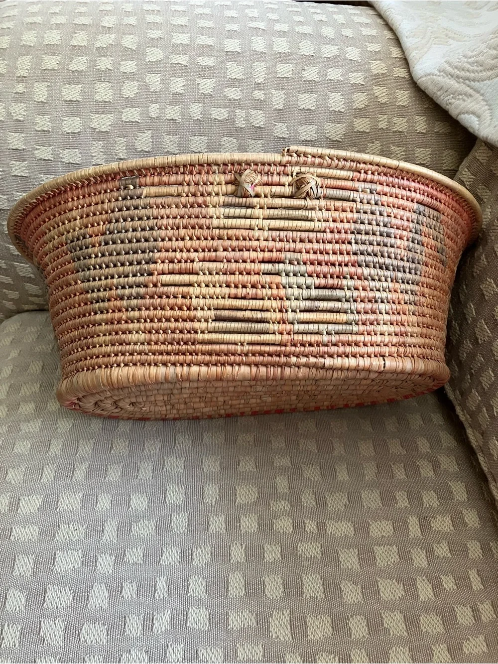 Vintage basket with Roosters Hand-crafted in Mexico traditional Toluca
